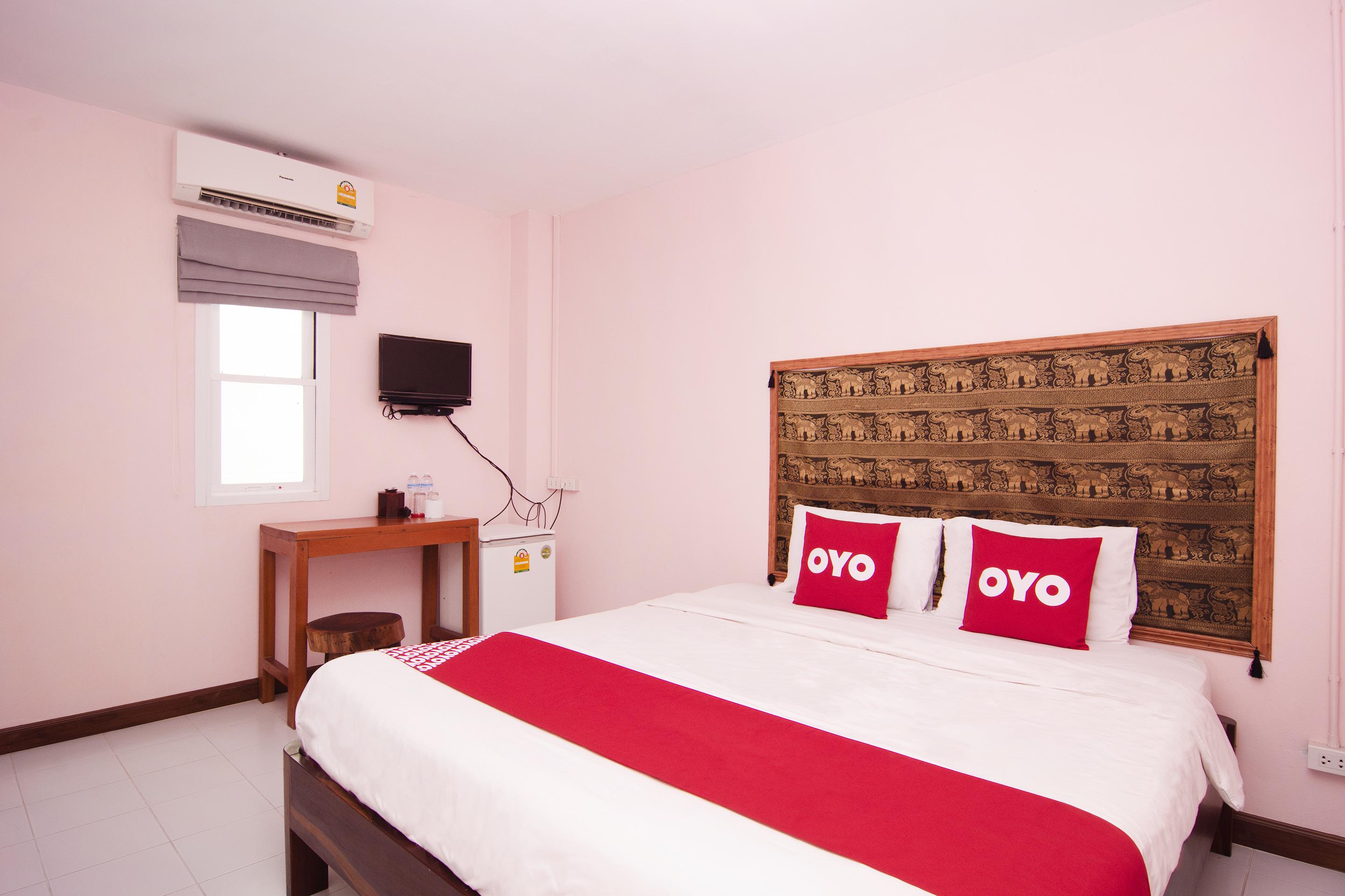 OYO 587 Baan Taklom Chomtalay Hotel Cha-Am Bagian luar foto