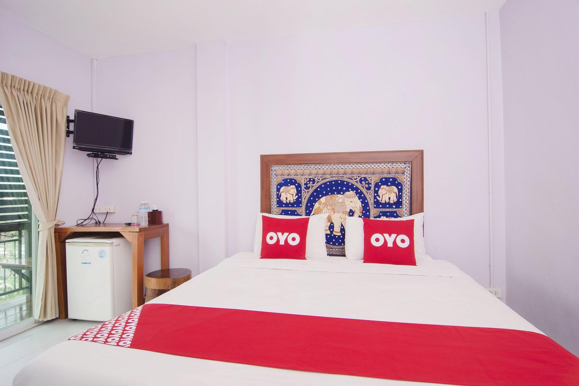 OYO 587 Baan Taklom Chomtalay Hotel Cha-Am Bagian luar foto